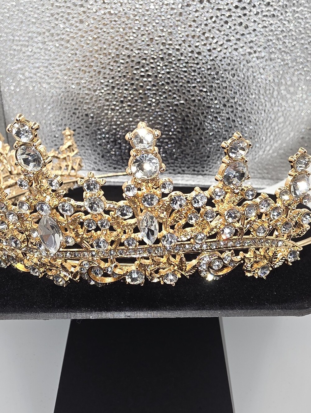 Gold Crystal Crown  Pageant Bridal Quinceañera  Sparkling Rhinestone Tiara - Picture 9 of 13